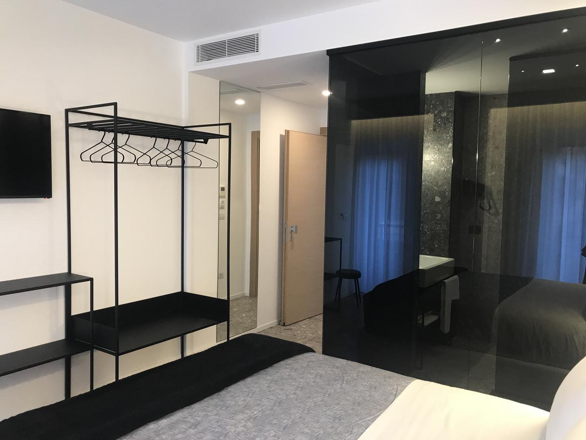 Myhome 75 Premium Luxury B&B Pescara Eksteriør bilde