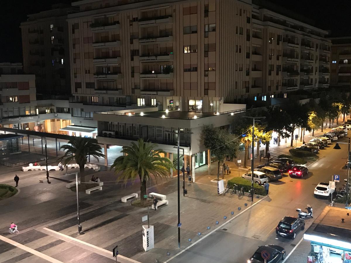 Myhome 75 Premium Luxury B&B Pescara Eksteriør bilde